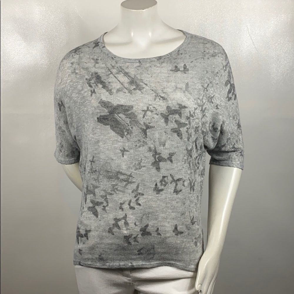 Signatures Style Butterfly Knit Top size: M